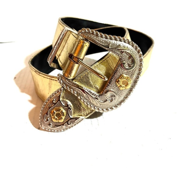 Disney Christmas 2025 Lil Rin Rin Plush Badge Red New